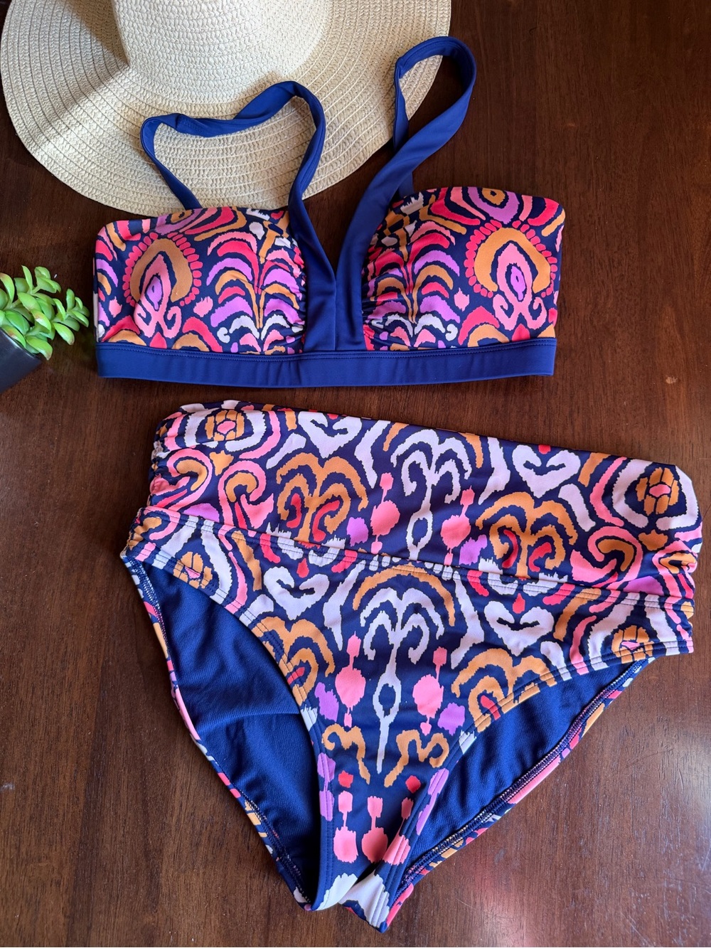 Boden Corsica Ikat Navy Print V-neck Bikini Set Size 8
